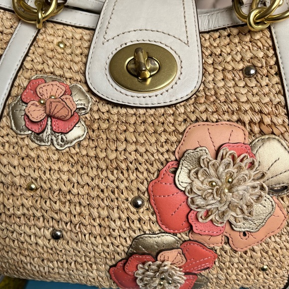 Coach Hampton Embellished Weekend Straw bag - Picture 11 of 11